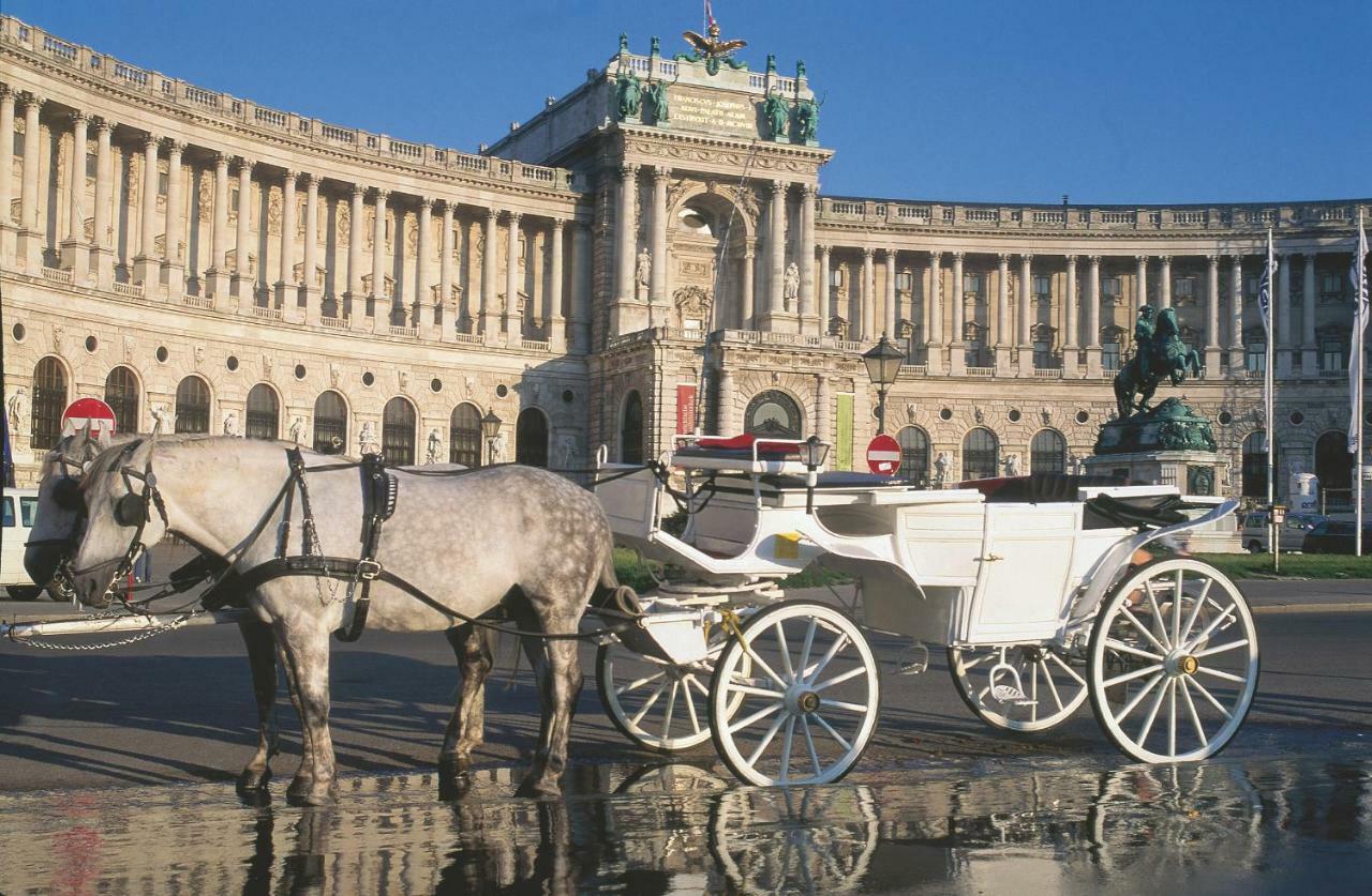 Luxury Apartments "Garden Of Eden" Vienna Exterior photo